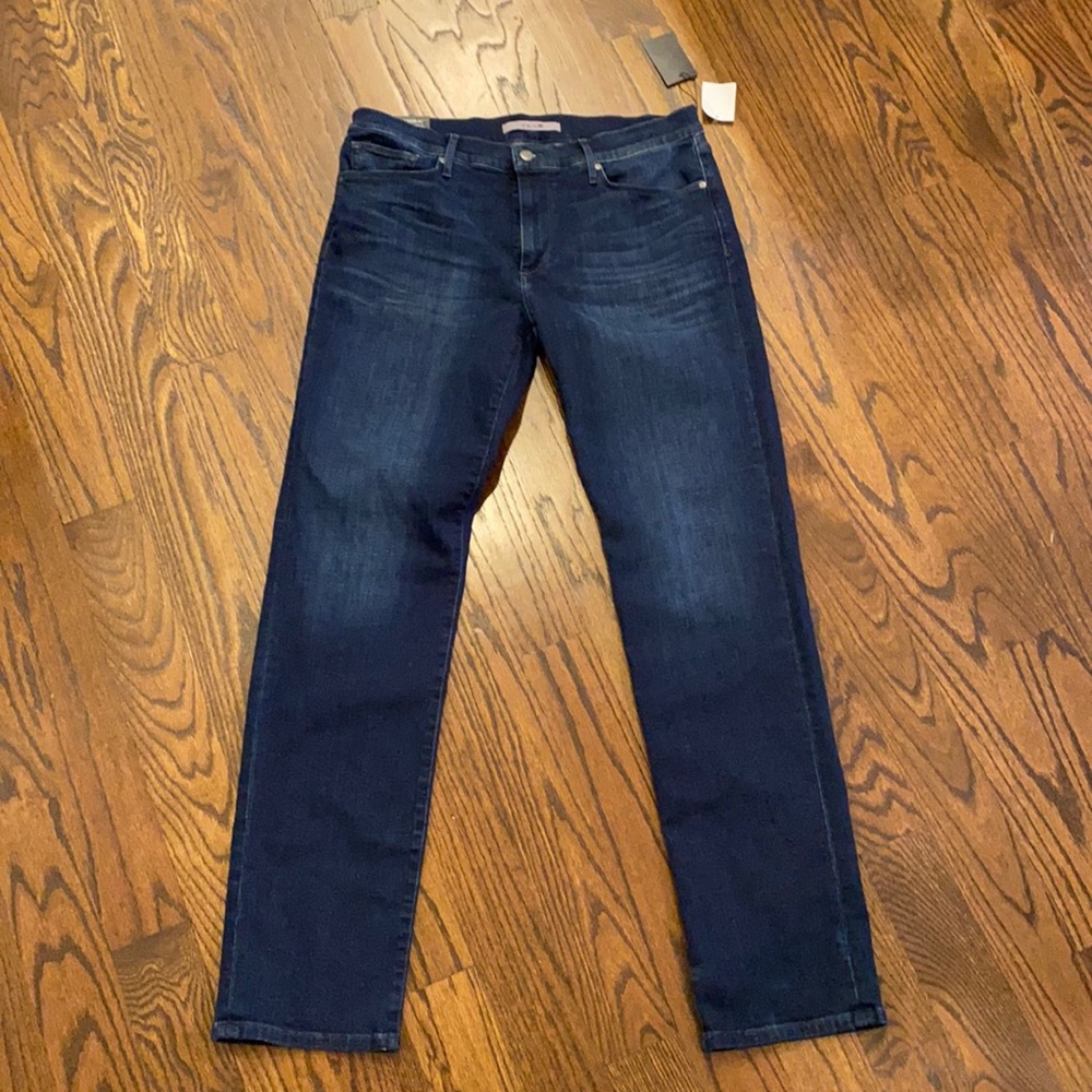 Men’s 34” Joe’s Jeans (The Brixton cut)